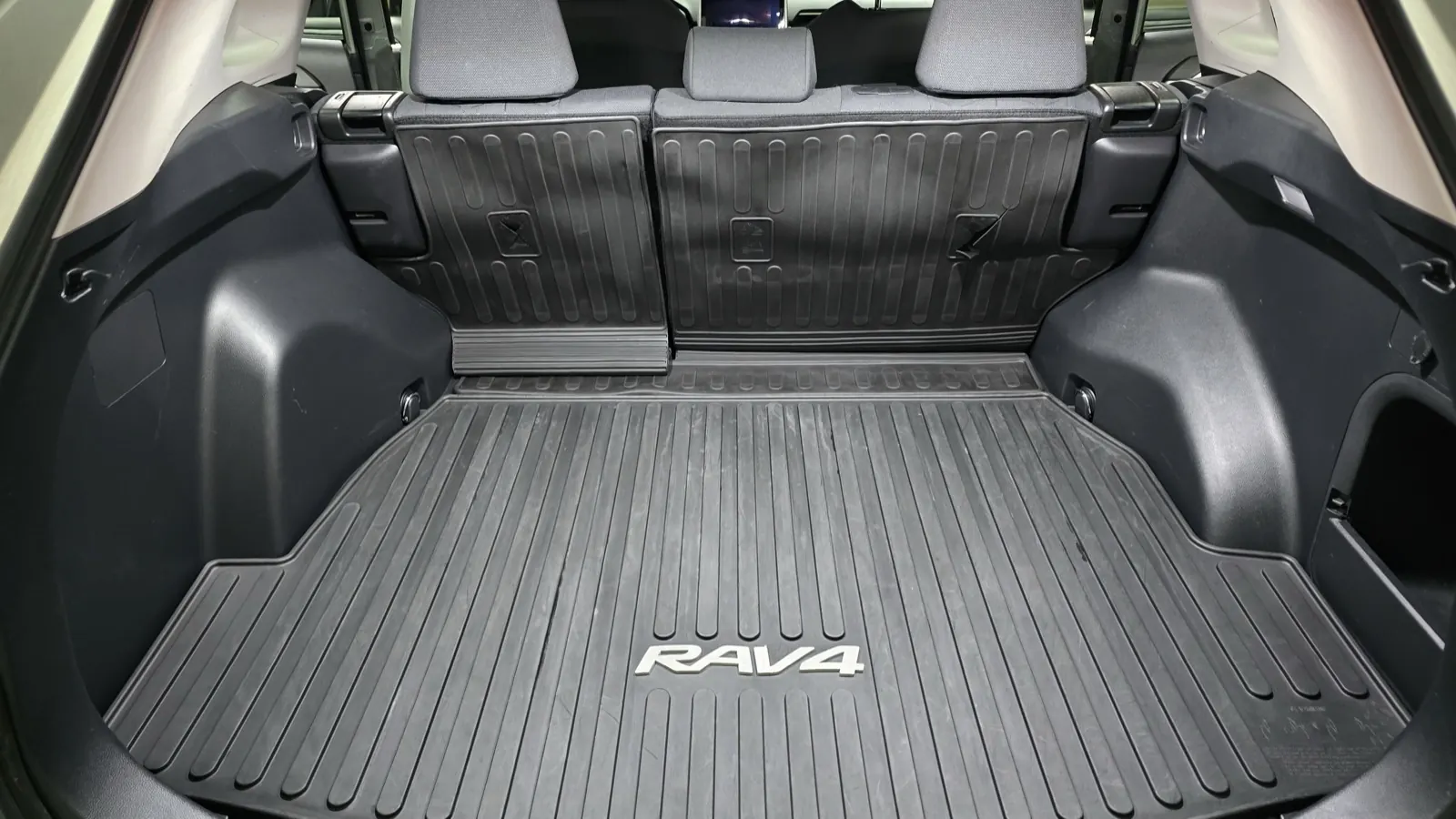 Cargo area